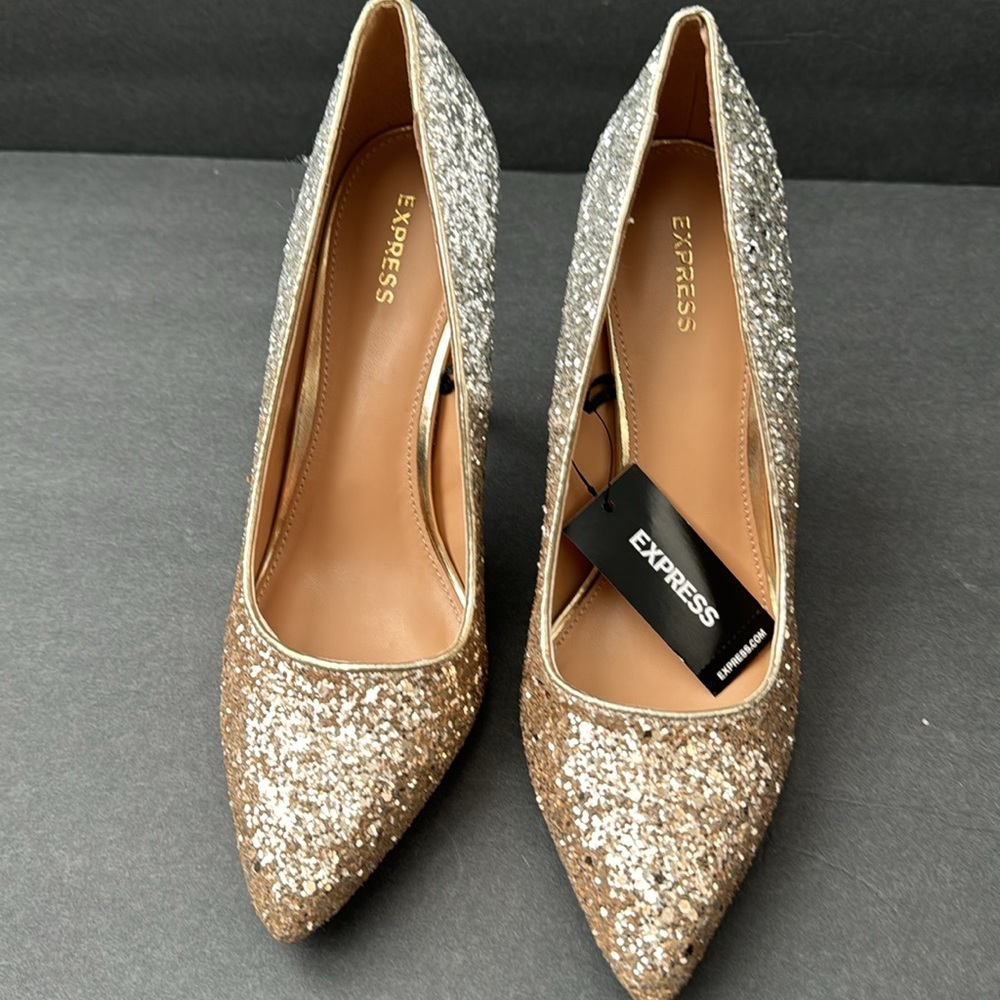 NWT- Sparkling Two-Tone Glitter Gold and Silver Express Pump Heel Size 7 - Picture 5 of 9
